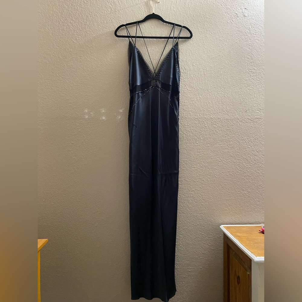 String strap loose drop dress